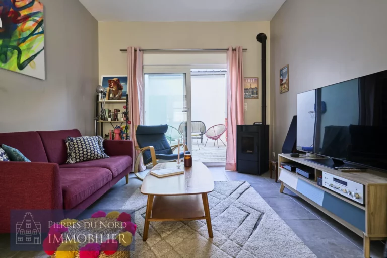 CROIX MAISON TROIS CHAMBRES AVEC EXTERIEUR. — Photo 3